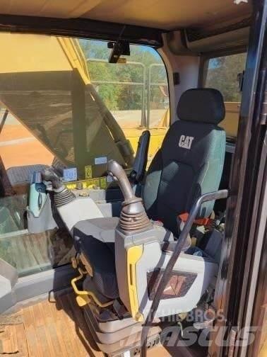 CAT 340 Bandgrävare