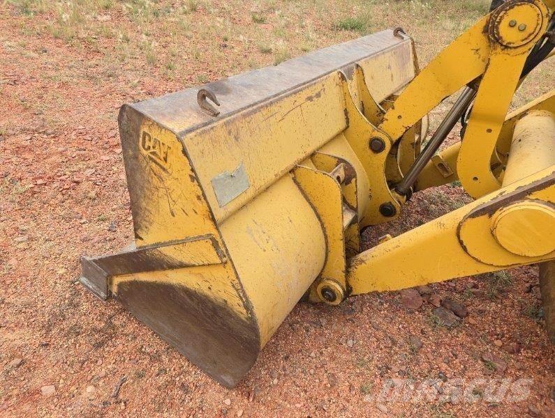 CAT 420D Grävlastare