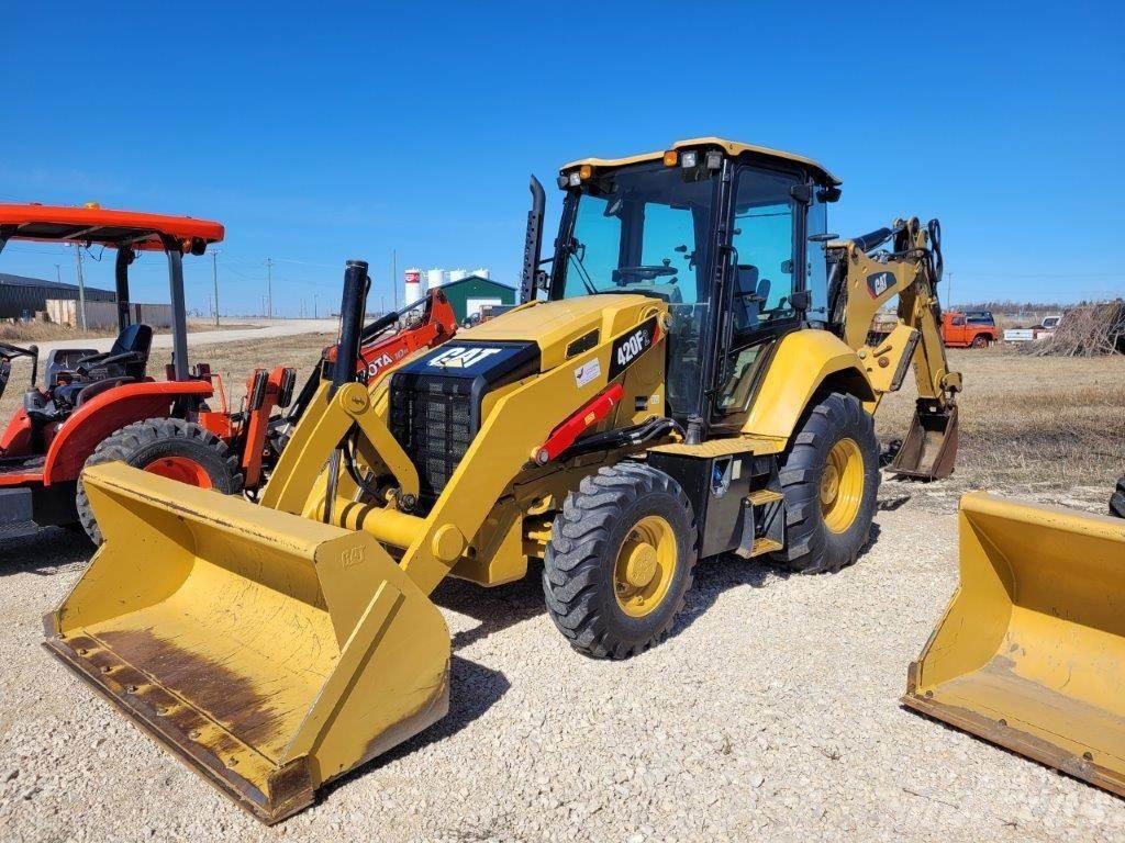 CAT 420F2 Grävlastare