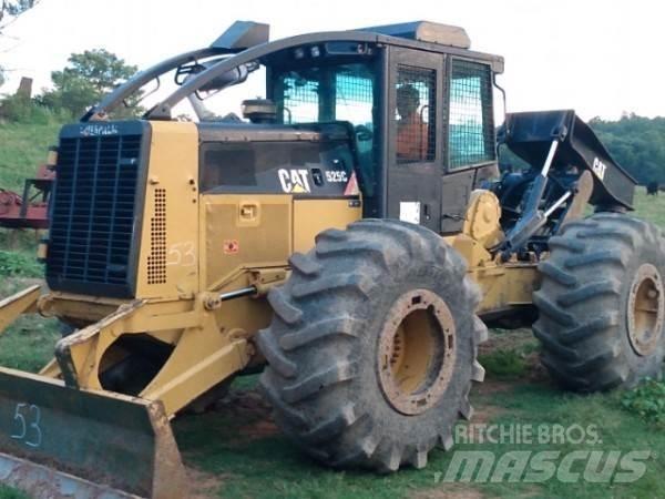 CAT 525C Lunnare
