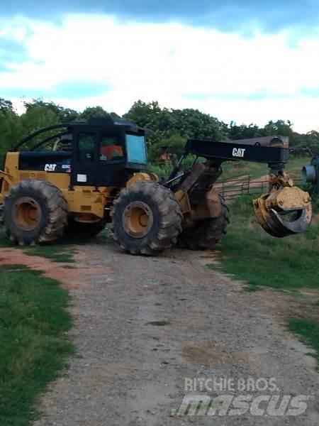 CAT 525C Lunnare