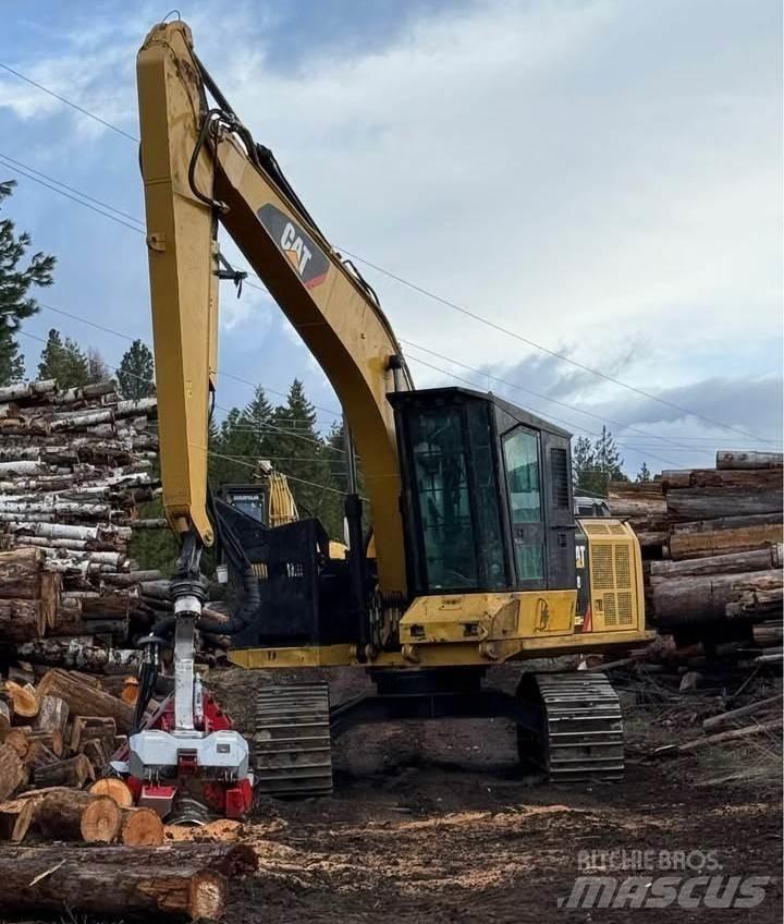 CAT 538 Griplastare och kranar