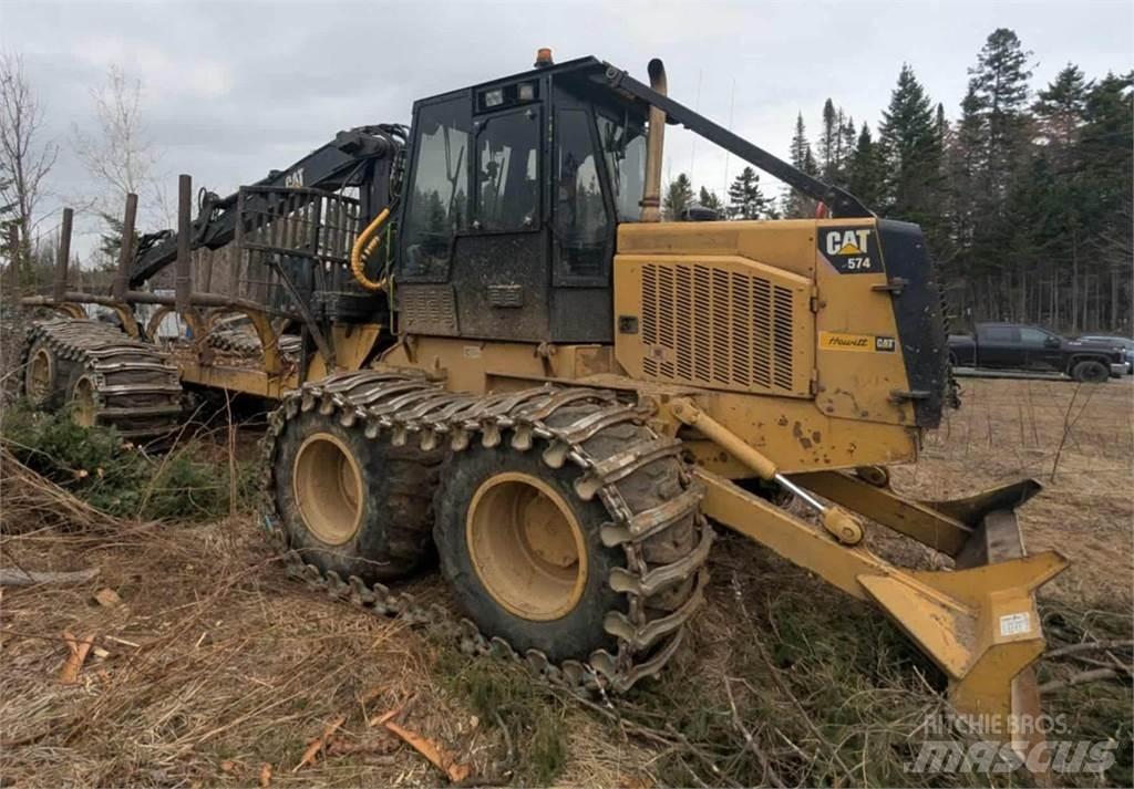 CAT 574 Skotare
