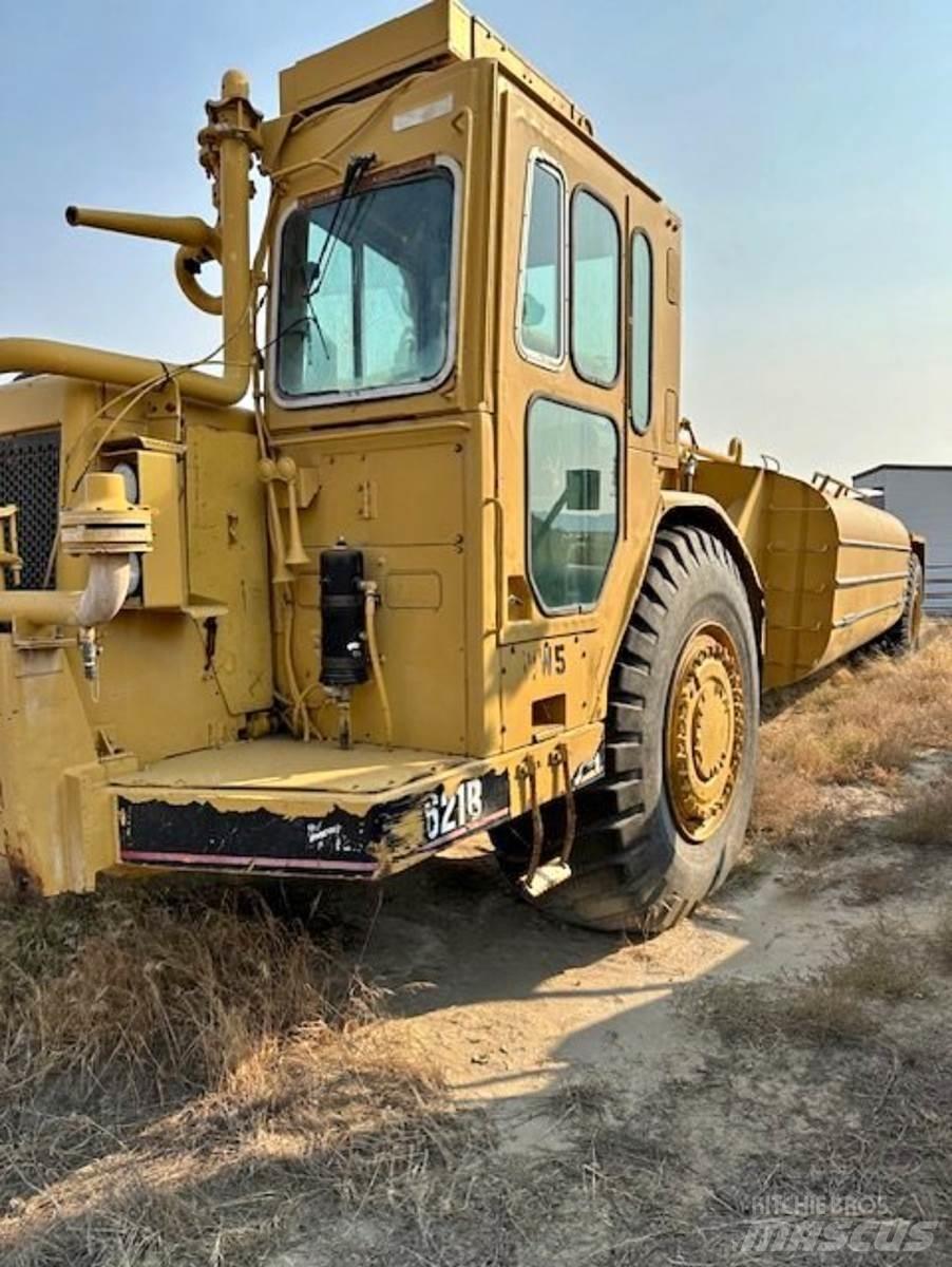CAT 621B Vattentankbilar