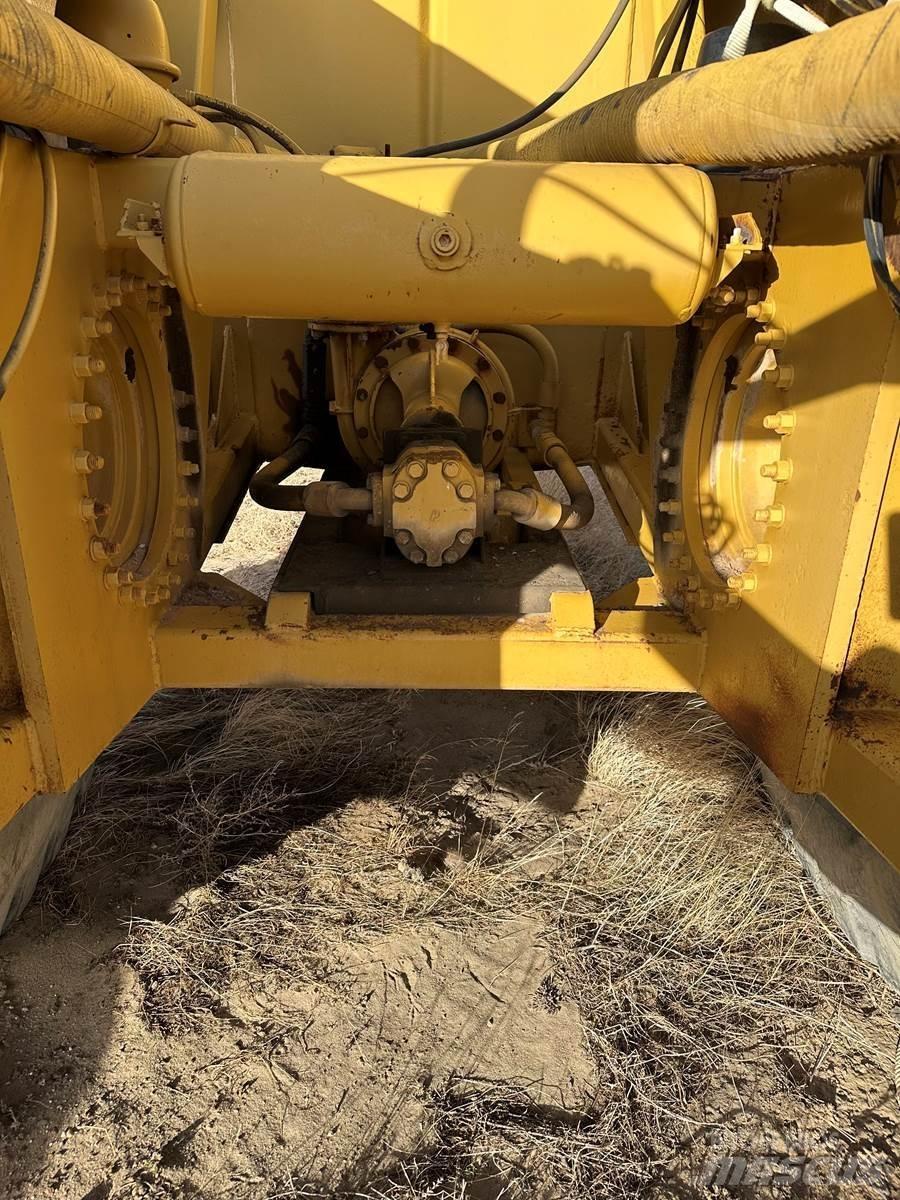 CAT 621B Vattentankbilar
