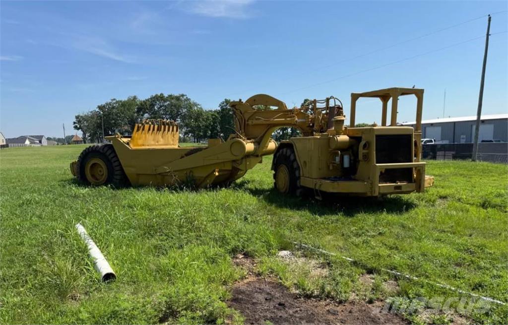 CAT 621B Schaktvagnar