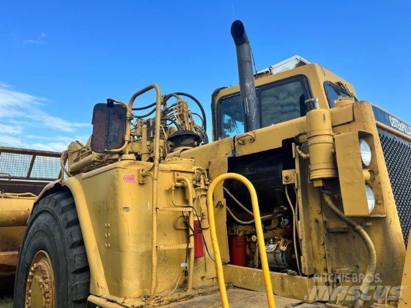 CAT 621E Schaktvagnar