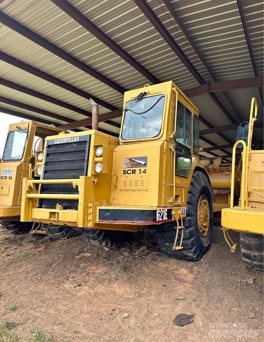 CAT 621E Schaktvagnar