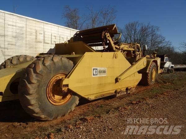 CAT 623B Schaktvagnar