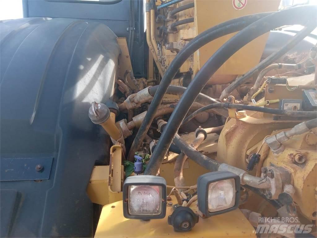 CAT 623K Schaktvagnar