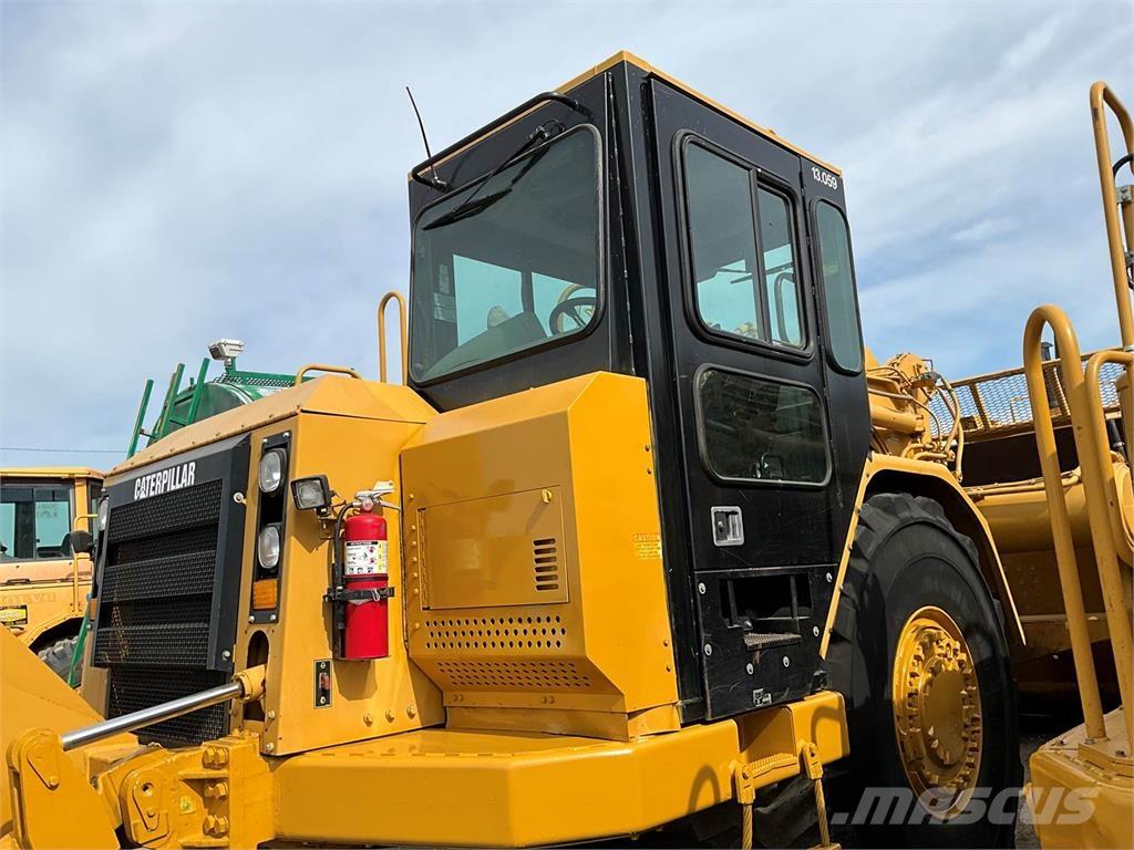 CAT 627G Schaktvagnar