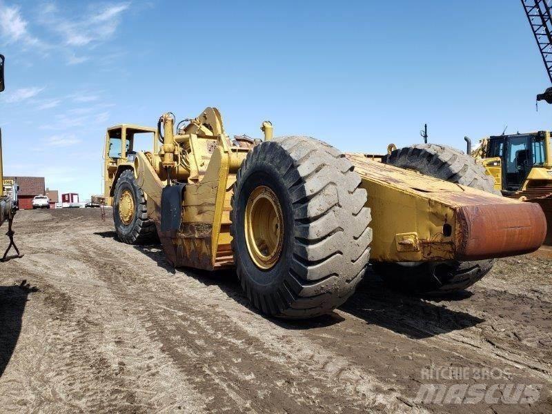 CAT 631D Schaktvagnar