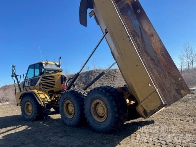 CAT 730 Midjestyrd dumper