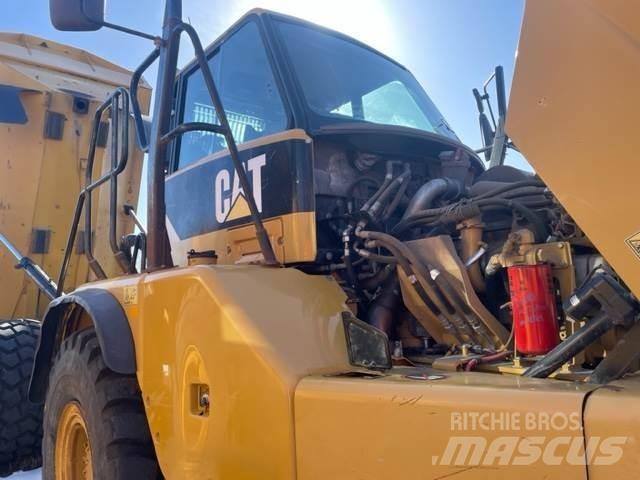 CAT 730 Midjestyrd dumper