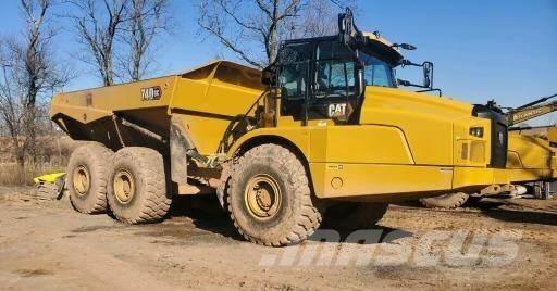 CAT 740GC Midjestyrd dumper