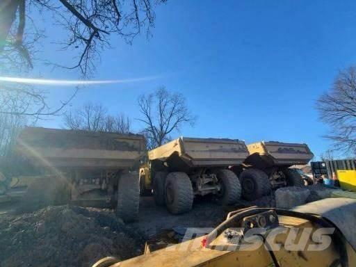 CAT 740GC Midjestyrd dumper