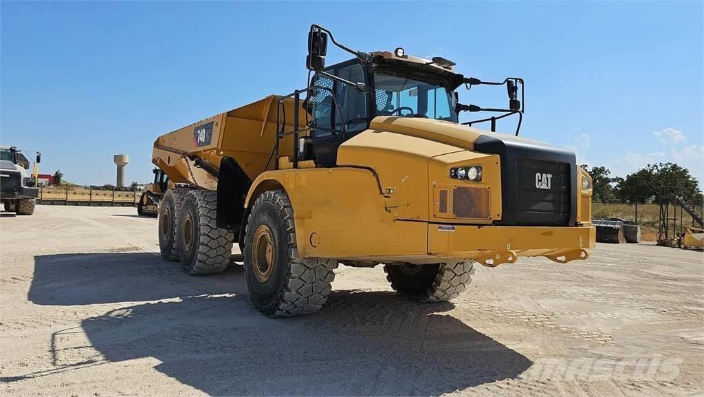CAT 740GC Midjestyrd dumper