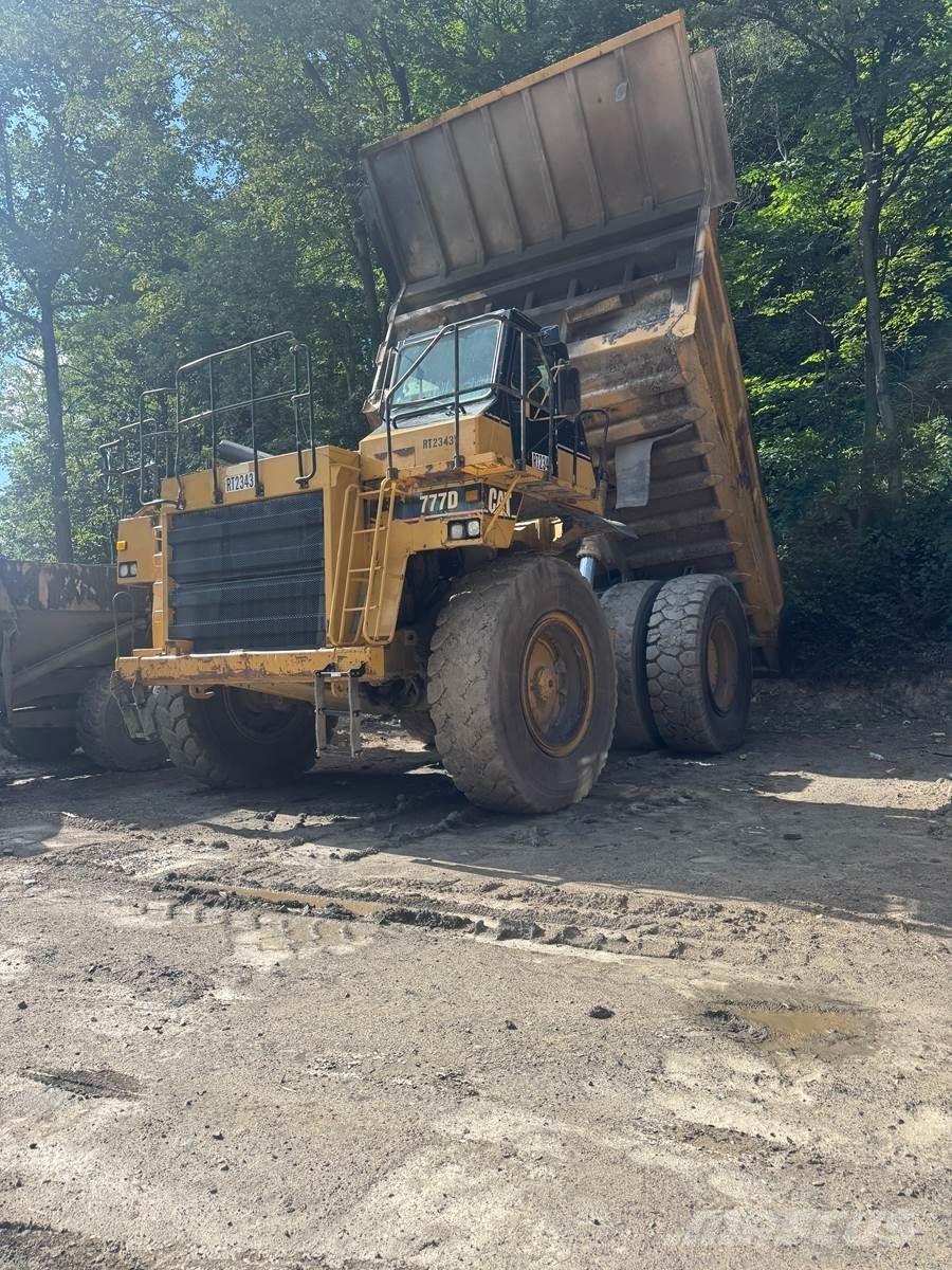CAT 777D Midjestyrd dumper