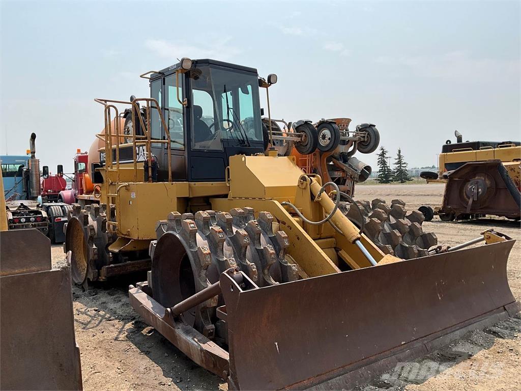 CAT 815F Jordkompaktorer
