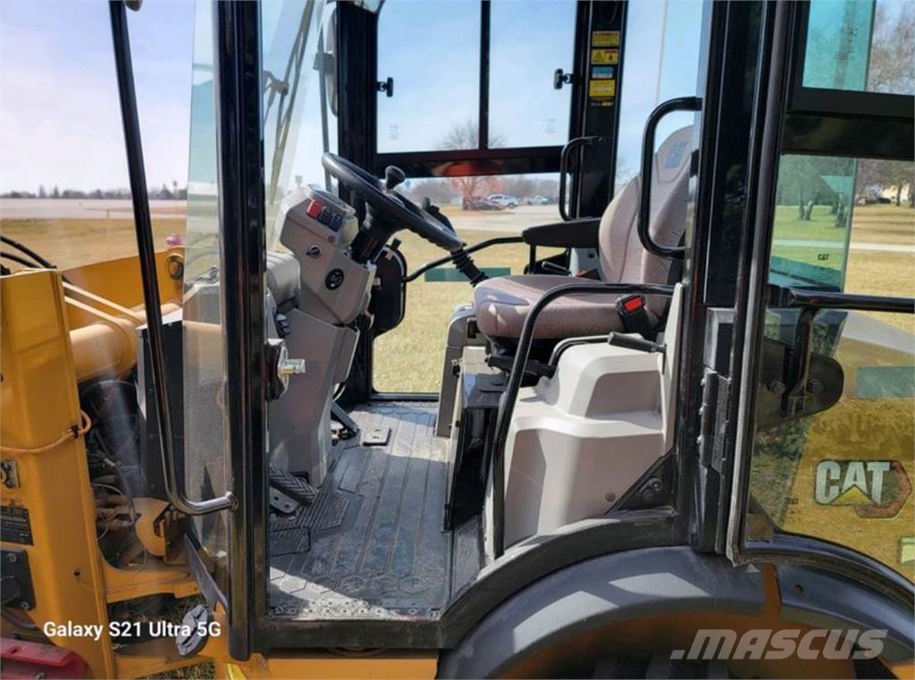 CAT 903D Hjullastare