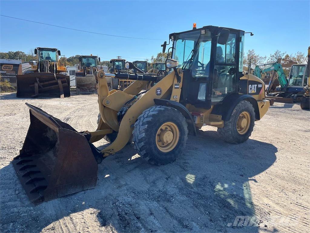 CAT 906 Wheel loaders