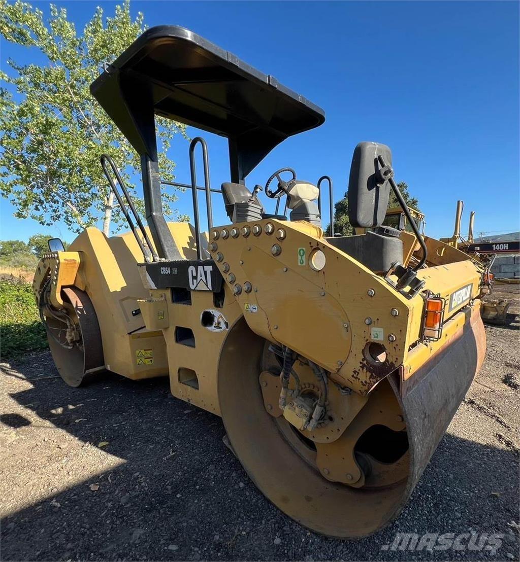 CAT CB54 Envalsvältar