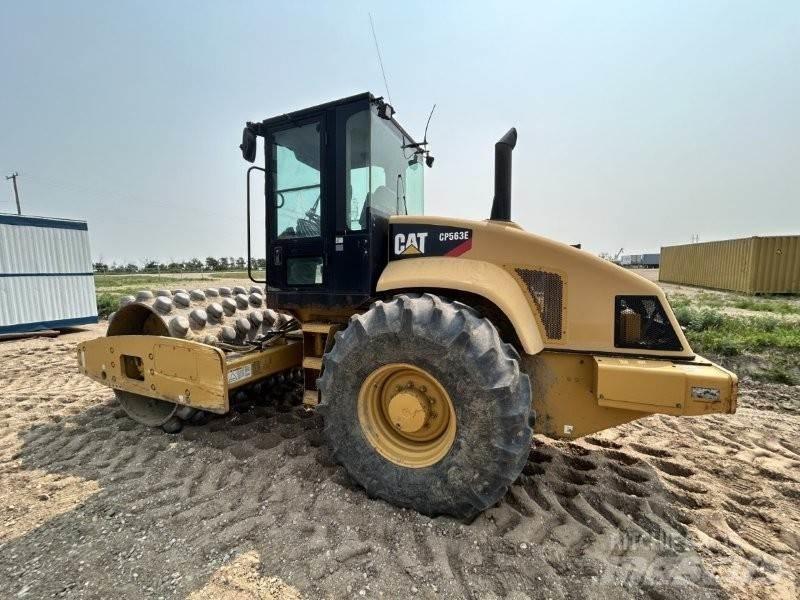 CAT CP563E Jordkompaktorer