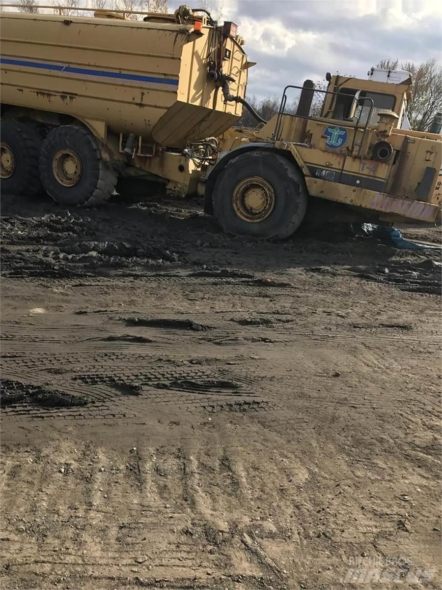 CAT D400 Tankbilar