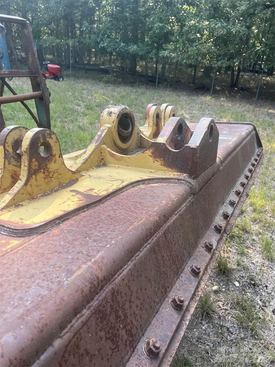CAT D5K Schaktblad
