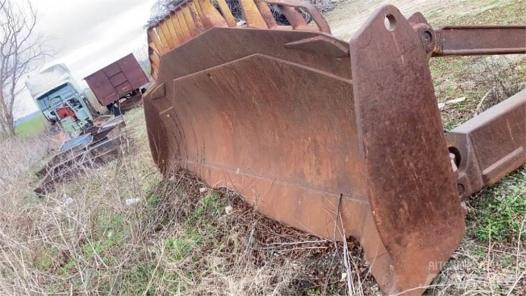 CAT D8R Bandschaktare