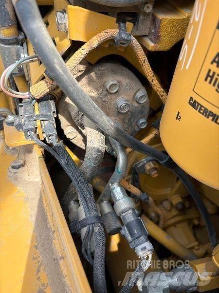 CAT D8T Bandschaktare