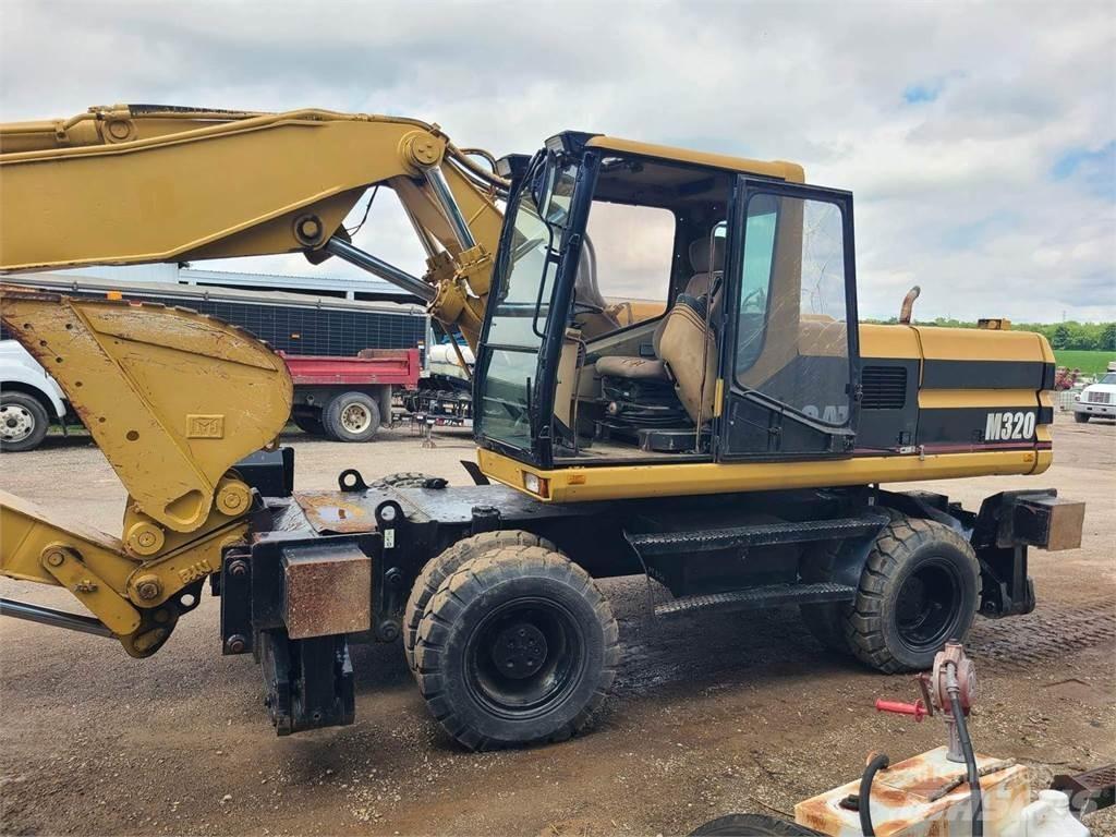 CAT M320 Hjulgrävare