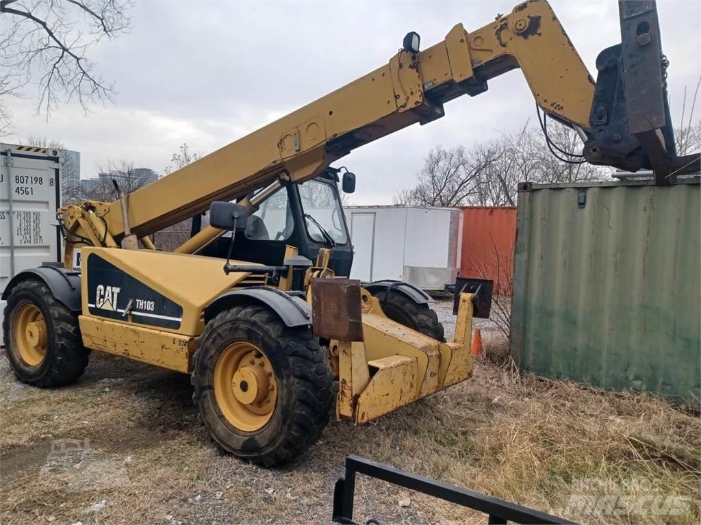 CAT TH103 Teleskoplastare