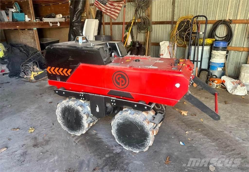  CP TR630 Bogserande Vibratorvältar