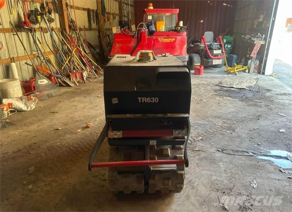  CP TR630 Bogserande Vibratorvältar