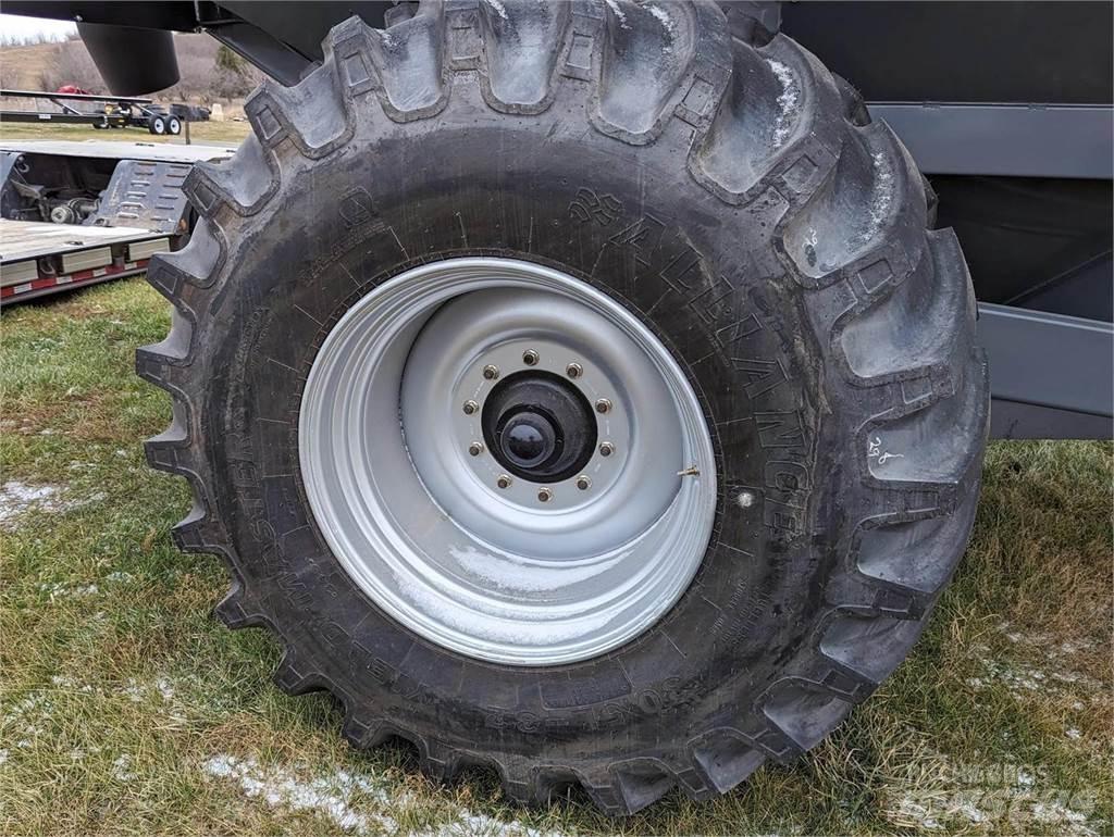 Demco 850 Spannmålsvagnar