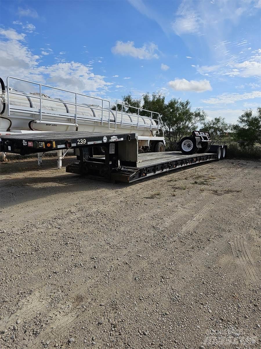Fontaine  Låg lastande semi trailer