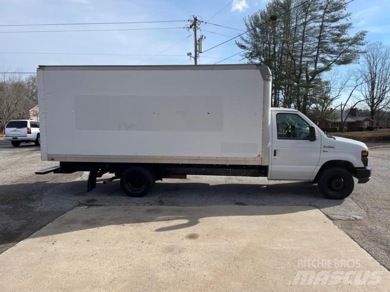 Ford F-350 Skåpbilar