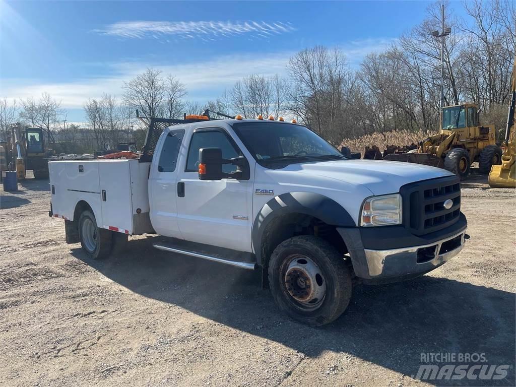 Ford F-450 Plogbilar