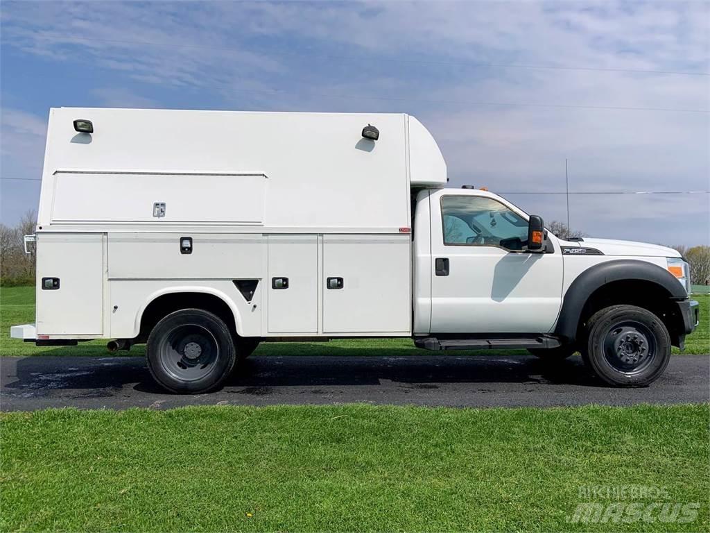 Ford F-450 Plogbilar