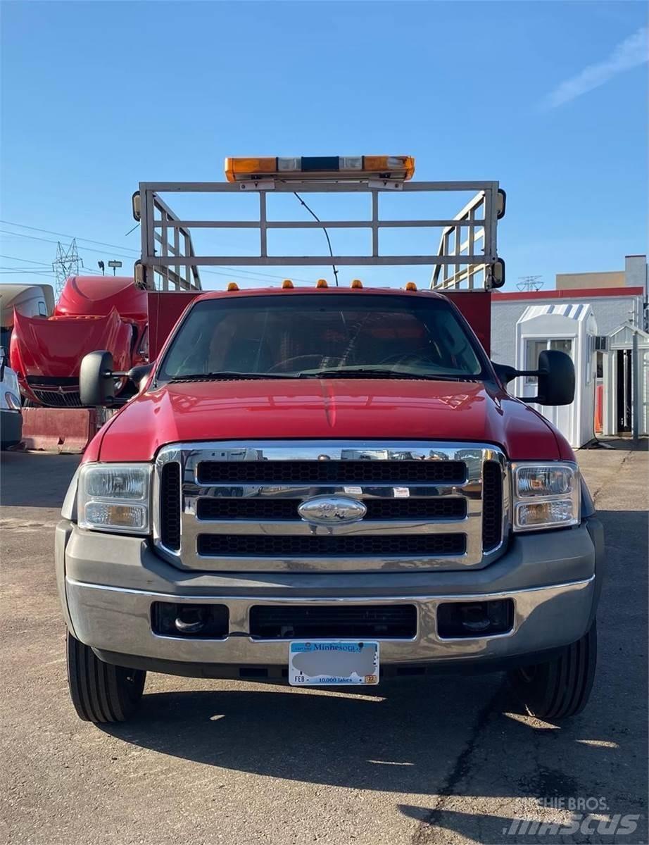Ford F-550 Plogbilar