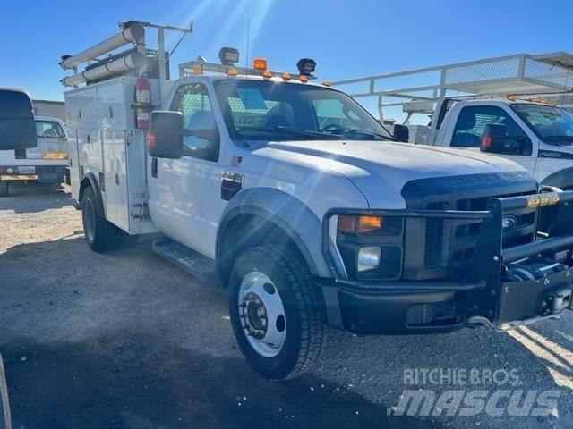 Ford F-550 Plogbilar