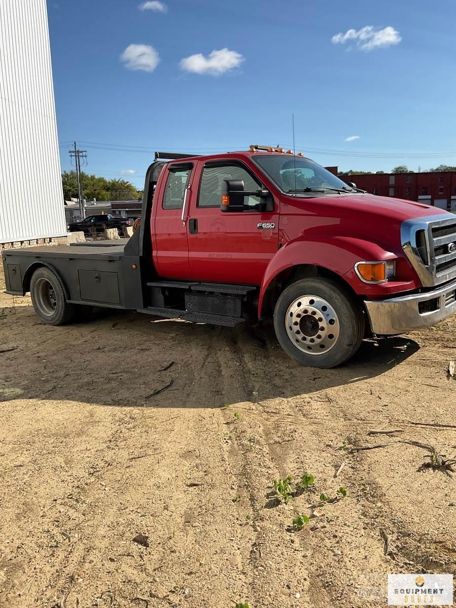 Ford F-650 Plogbilar