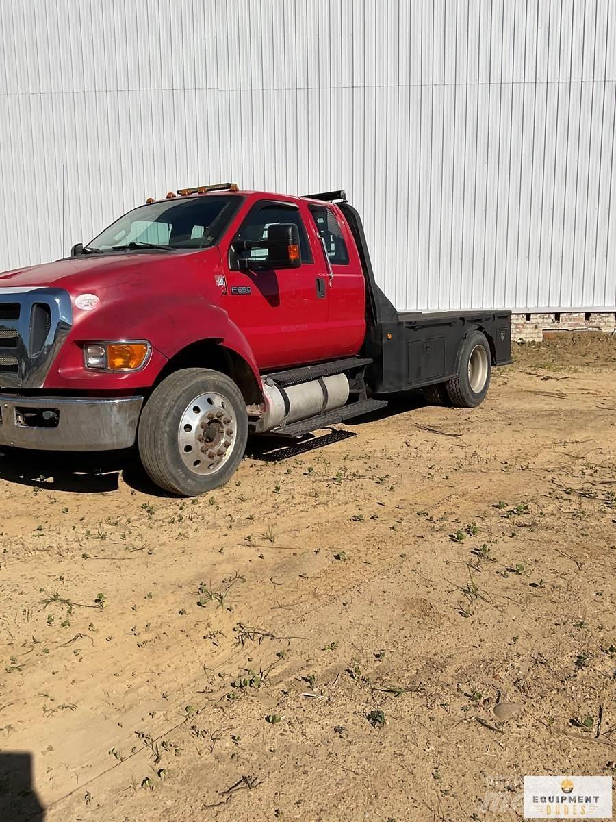 Ford F-650 Plogbilar