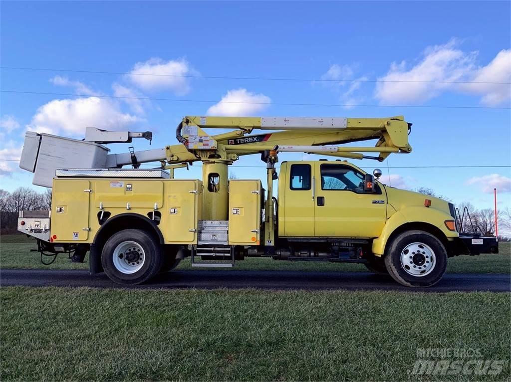 Ford F-750 Billyftar