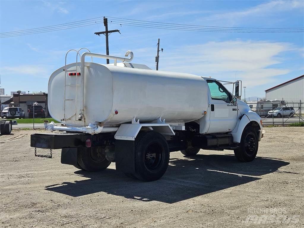Ford F-750 Tankbilar