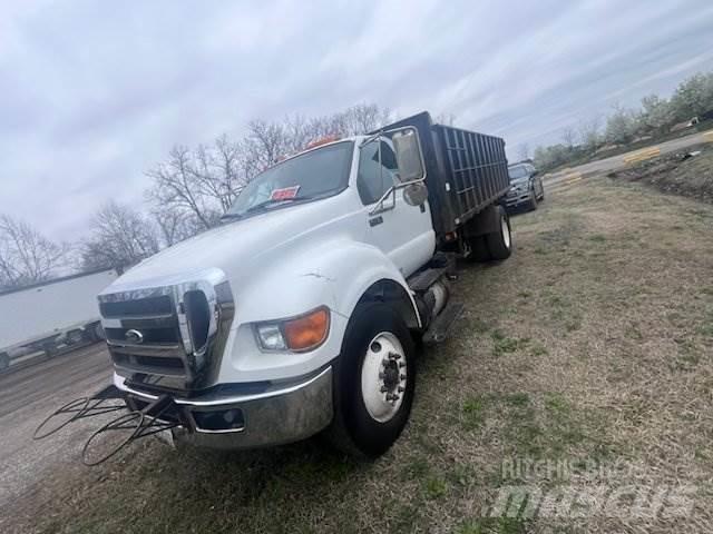 Ford F-750 Tippbilar