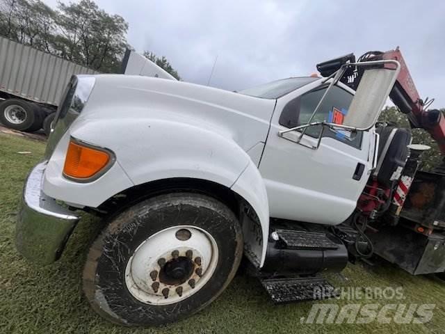 Ford F-750 Övriga bilar