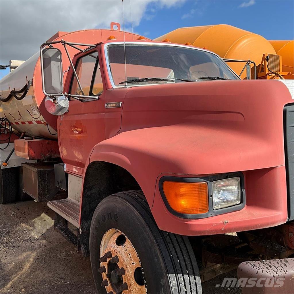 Ford F-800 Tankbilar