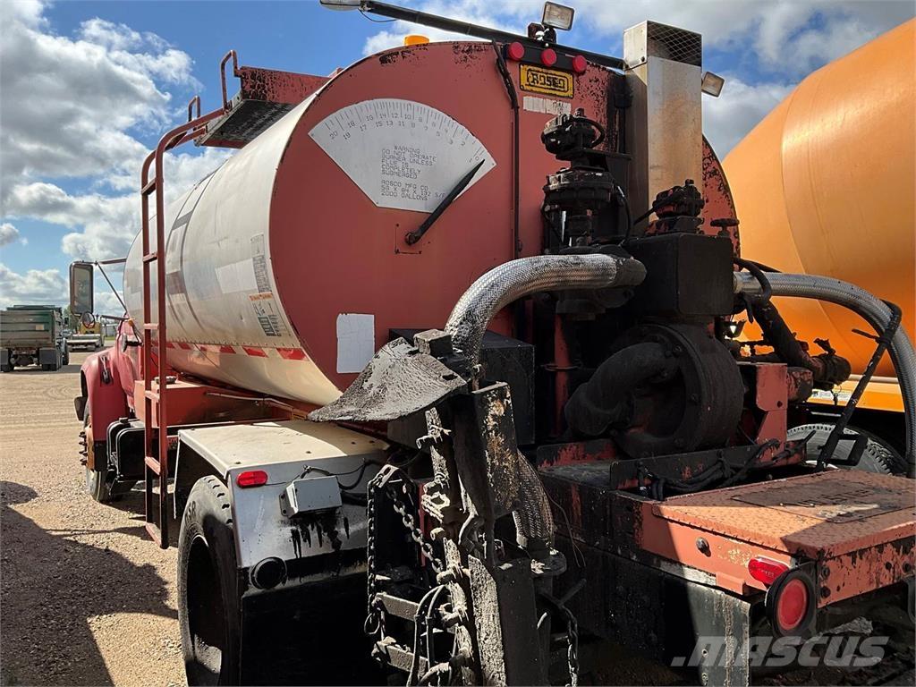 Ford F-800 Tankbilar